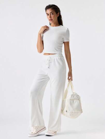 Loungeista 2件套纯色圆领短袖上衣和抽绳腰长裤休闲套装