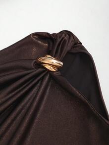 Sweetra Nuevo vestido mini de tela brillante, sexy, para fiesta, casual y de uso diario, sin mangas, con cintura ceñida, doble volante en el bajo, color marrón café para mujeres - Café integral - Ver 5