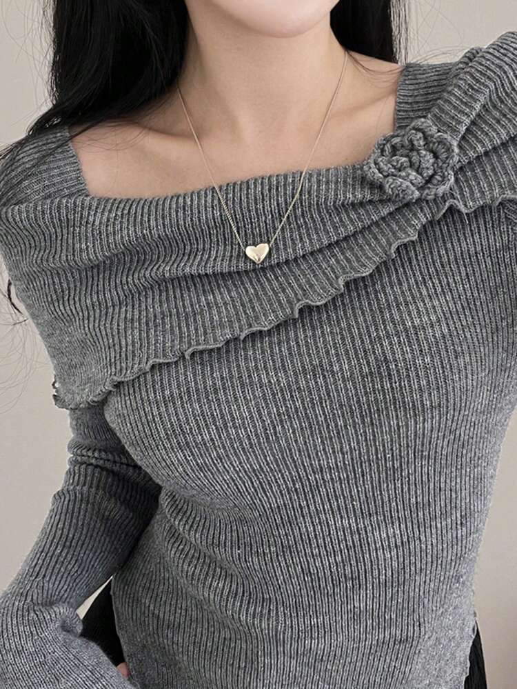Women Off-Shoulder 3D Floral Long Sleeve Fitted Asymmetrical Cropped Sweater