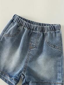 SHEIN 3pcs Baby Boy Summer Casual Denim Shirt Jacket, White Letter Print T-Shirt, And Blue Denim Shorts - Multicolor - View 7