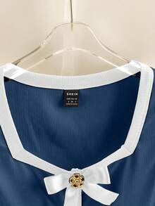 GlowEve Top sin mangas elegante y vintage de tela de punto con cuello cuadrado, contraste de color, lazo y botón metálico, adecuado para el Día de San Valentín, citas, uso diario, /verano - Multicolor - Ver 7