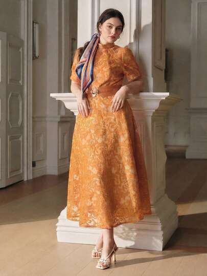  Anewsta 春夏新款女士黄色高领修身网纱A字连衣裙，优雅刺绣长袖加大码长款连衣裙