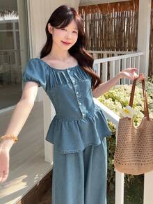 DAZY Conjunto de top de mezclilla de manga corta con cuello y pantalones rectos holgados de mezclilla casual para mujer - Azul lavado medio - Ver 4