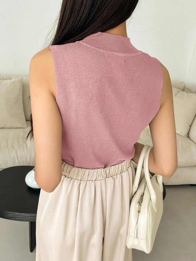Women's Turtleneck Fitted Sleeveless Knit Top Summer