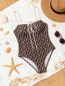 Swim Mod Bộ áo tắm liền thân nữ tươi tắn, ngọt ngào với họa tiết hoa 3D nhỏ xinh, chất liệu vải dệt tinh tế, có cổ áo xếp ly hình hoa và dây rút thắt nơ, thích hợp cho kỳ nghỉ biển, tiệc trà chiều, dã ngoại và các bữa tiệc. - màu nâu - Xem 6