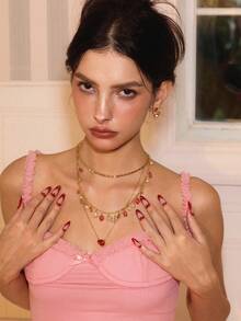 Glisma Dây chuyền mạ vàng 18K kiểu dáng Châu Âu và Mỹ, đính đá pha lê hình vuông màu sắc sang trọng, cao cấp, thời trang Dopamine, đơn giản và đa năng dành cho phụ nữ, phong cách cổ điển, trang phục thanh lịch, chất liệu kim loại/có họa tiết, cổ điển, sang trọng, dành cho mẹ/phụ nữ/cô gái/người mẹ, đá quý, hình trái tim, ngày lễ tình nhân. - Nhiều màu - Xem 5