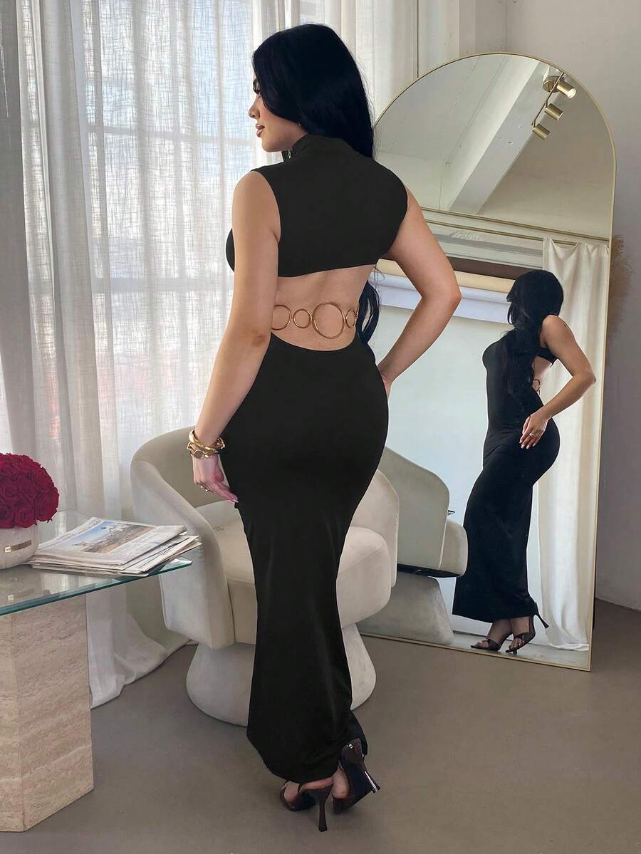 SHEIN SXY 露背金属扣无袖连衣裙 - 黑色 - 查看 1