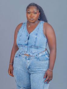 CurvyTilda 女式加大码深蓝色牛仔修身背心 - 中等水洗藍 - 查看 4
