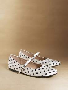 Rosivie Women's Casual Versatile Commute Simple Buckle Flats Valentine's Day - Chantilly - View 2