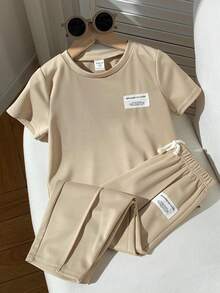 Bubblio 2pcs/Set Young Boys' Casual Comfortable Versatile Cartoon Print Short Sleeve T-Shirt And Pants Set,Kids - Khaki - View 3