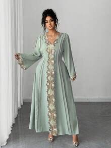 SHEIN PETITE CURVE 优雅花卉蕾丝边长裙，秋冬 - 綠色 - 查看 4