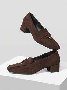 Mnmlis Mocasines de tacón grueso para mujer, zapatos de punta cuadrada con hebilla de metal de ante de moda - Café integral - Ver 1