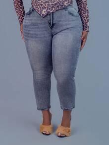 CurvyTilda Pantalones vaqueros de pierna recta talla grande, de moda para el verano - Gris - Ver 5