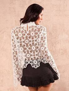 Glamine 性感镂空烟囱领水溶性刺绣喇叭袖四季针织女式衬衫 - 白色 - 查看 2