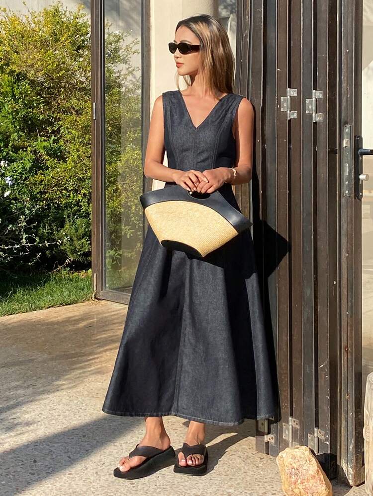 Women's V-Neck Sleeveless Waist Cinched Split Design Casual Long Denim Dress Maxi Dress