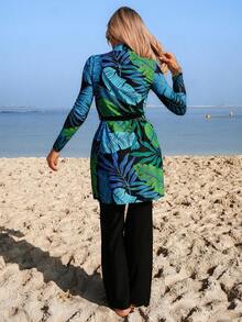 SHEIN Swim Mulvari 女士春夏新款布基尼两件套，含腰带，时尚端庄显瘦大叶绿色印花休闲中东度假风长袖长裤布基尼套装 - 彩色 - 查看 2