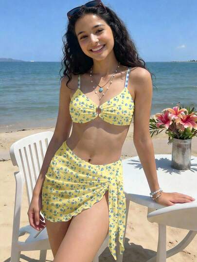 Teen Girl Casual Minimalist Ditsy Floral Bikini Set, Suitable For Summer