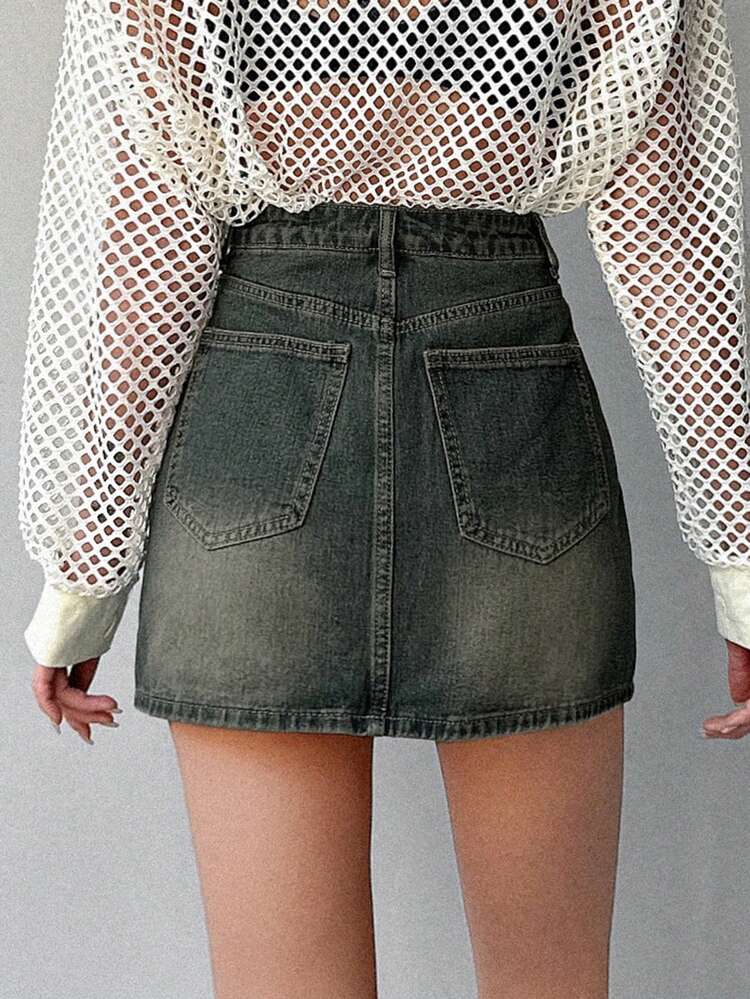 Tall Women's Casual Vacation Style Denim Shorts Jorts