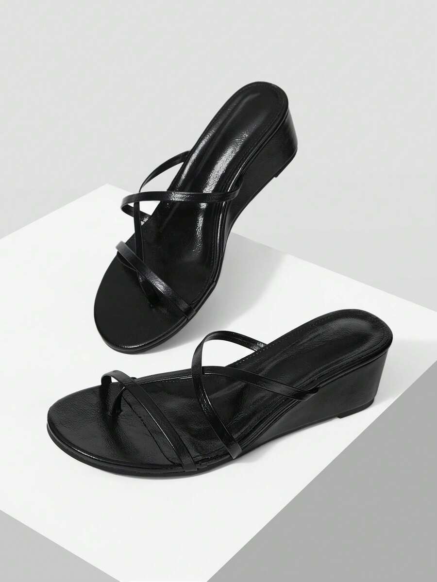 多巴胺高级感黑色性感厚底趾凉鞋轻奢细带坡跟拖鞋户外穿着 - 黑色 - 查看 1