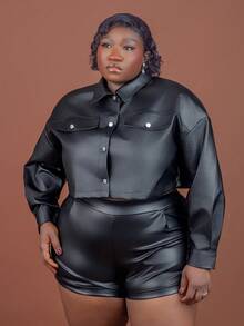 CurvyTilda 大碼落肩袖翻蓋細節短款PU皮革夾克 - 黑色 - 查看 4