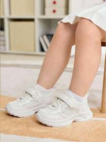 Cozy Pixies A Pair Of Spring And Summer Fashion Versatile Fun Cute White Dad Shoes Soft Sole Flat Bottom Baby Sneakers College Style Outdoor Play Travel Party - White - View 2