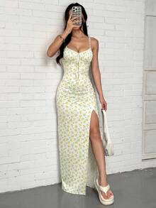 SHEIN EZwear Đầm hai dây xẻ tà họa tiết hoa nhí dành cho nữ, đầm vàng mùa hè cho phái nữ - Màu vàng - Xem 3
