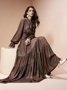 Arave 女士缎面V领系带蝴蝶结露肩长袖喇叭袖收腰设计优雅约会长裙 - 棕色 - 查看 9