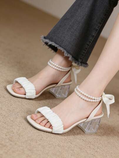 Sandalias de tacón alto para mujer, tacones altos con punta cuadrada y punta abierta, tacones altos estilo francés, sandalias casuales para mujer, adornadas con cadenas de perlas, tiras de tobillo con volantes y lazos, hechas de material suave, liviano y elegante, adecuadas para cenas, fiestas, celebraciones de cumpleaños y bodas.