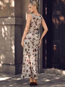 Opuloom 新款印花V领收腰修身长款连衣裙，休闲优雅，适合日常、度假、约会、派对、通勤，春夏皆宜。 - 彩色 - 查看 2