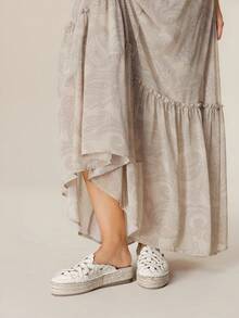 Styleloop Giày mules hở mũi thêu hoa phong cách Bohemian dành cho nữ - Màu be - Xem 7
