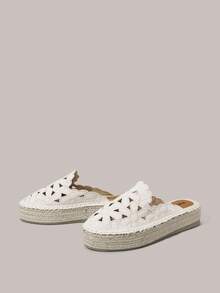 Styleloop Giày mules hở mũi thêu hoa phong cách Bohemian dành cho nữ - Màu be - Xem 9