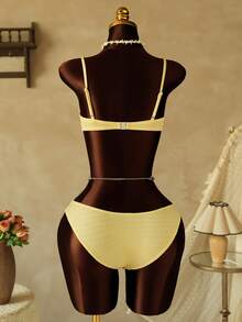 Zestiva 3件套女士纯色加粗肩带前中心太阳装饰可调节后背向日葵侧裙泳装套装 - 黃色 - 查看 6