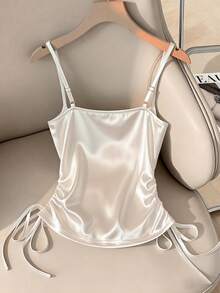 GlowEve Áo hai dây thời trang nữ, dây đeo ngọc trai, cổ xếp ly, eo nhún, kiểu dáng thanh lịch, thoải mái, thích hợp mặc hàng ngày, đi nghỉ mát, dã ngoại, dự tiệc, hẹn hò, mùa xuân/hè. - trắng - Xem 2