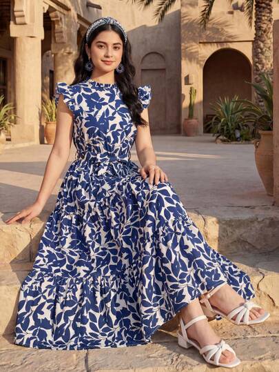 SHEIN 青少女花卉印花分層拼接A字裙，帶有飄逸袖和腰封，適用於夏季