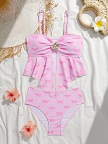 SHEIN 少女比基尼泳衣，女童泳装，挂脖式，度假，休闲，可爱风格，粉色两件式泳衣，蝴蝶结条纹印花，针织面料，双肩挂脖上衣，胸前饰有金属花朵，两件套，挂脖上衣搭配泳裤，时尚，休闲，精致，华丽，淑女风，适合游泳，夏季假期，夏季海滩，海边泳池，游泳池，夏季派对，休闲度假。 - 粉色 - 查看 6