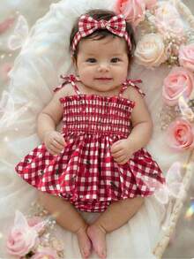 SHEIN 新生女宝宝可爱休闲假日粉色格子荷叶边吊带连体衣 - 彩色 - 查看 2