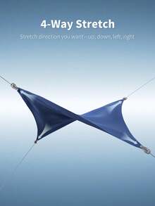 这款少女黑色运动短裙裤采用轻盈高弹亲肤面料，配有褶裥外裙，修身短裤搭配飘逸舒适的裙摆，专为网球、慢跑、健身和各种运动而设计。 - 黑色 - 查看 6