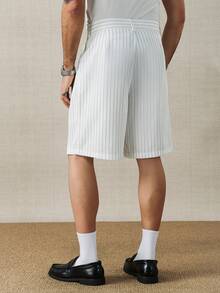 HUEFORM 男士条纹系带直筒褶裥休闲短裤 - 白色 - 查看 2