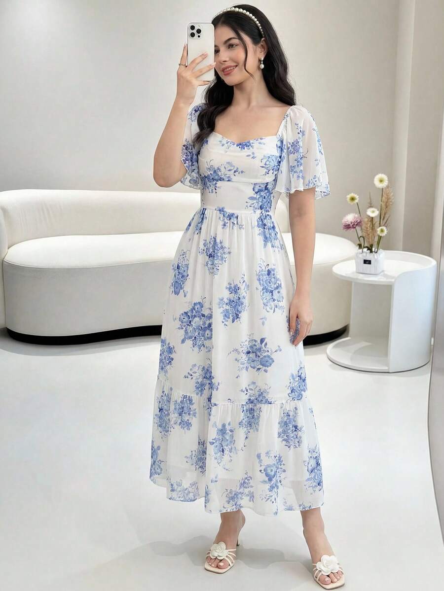 SHEIN 少女复古蓝白碎花荷叶袖A字长裙，松紧腰身，优雅度假风，适合情人节、度假、假日休闲、女童连衣裙、夏季/女童夏季服装/夏季服装、公主风连衣裙 - 淺藍色 - 查看 1
