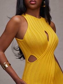 NYA SZN 2.4.3 Maxi Rib Knit Dress Cutout Detail - Yellow - View 3