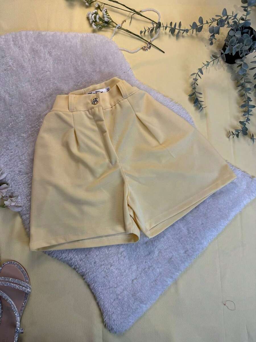 Short con botón y pinzas - Amarillo - Ver 1