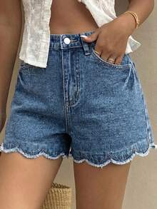 SHEIN Thời trang thiếu nữ tuổi teen, phong cách đường phố, phối đồ đa năng, kiểu dáng Y2K cổ điển, cá tính, mùa xuân hè, quần short denim thêu họa tiết sóng biển màu xanh dương mát mẻ, thích hợp mặc hàng ngày từ xuân đến hè, dự tiệc rave và phong cách đường phố. - Màu xanh lam - Xem 6