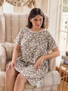SHEIN Áo ngủ nữ cỡ lớn dáng rộng in hoa, thích hợp mặc ở nhà. - Nhiều màu - Xem 4