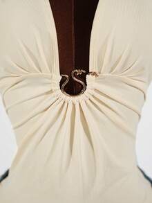 SaltGleam SaltGleam Áo hai dây gợi cảm hở lưng cổ yếm khóa kim loại - Vàng nhạt - Xem 4