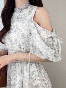 FRIFUL Đầm xòe eo ôm dáng họa tiết hoa nhí mùa hè/xuân dành cho nữ, kiểu dáng đa năng và tôn dáng. - trắng - Xem 3