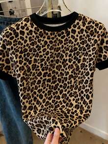 Resyla 大码女式豹纹圆领休闲百搭日常短袖T恤 - 彩色 - 查看 4