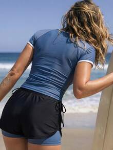 Swim SPRTY Bộ đồ bơi nữ mùa xuân/hè 26SS kiểu dáng cơ bản, kín đáo, màu xanh khói và đen, dây rút eo, áo chống nắng, tay ngắn và quần short ôm dáng, mẫu mới 2026. Thích hợp cho đi học, kỳ nghỉ, hẹn hò, trà chiều, phong cách miền Tây, du thuyền, bãi biển, đảo, du lịch đường bộ, mọi mùa, lễ hội âm nhạc, kỳ nghỉ Boho, kỳ nghỉ Bohemian, mùa thu thư giãn, phong cách Boho miền Tây, áo bơi nữ thanh lịch, áo chống nắng, áo bơi nữ, áo bơi lướt sóng, đồ thể thao, áo nén nữ, áo chống nắng, đồ lướt sóng nữ, đồ đi biển nữ, đồ thể thao nữ, áo bơi, áo tập luyện nữ, áo yoga nữ, áo liền thân tập luyện, áo bơi nữ, áo bơi 2 mảnh kiểm soát bụng. - Nhiều màu - Xem 3