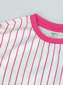 SHEIN 女童休闲舒适宽松卡通印花圆领T恤和裤子套装 - 玫紅色 - 查看 4