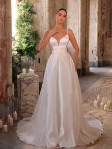 Glamrae Petite Đầm maxi satin trắng thanh lịch, tối giản, cổ chữ V, hở lưng, thắt nơ điều chỉnh được, có túi bên hông và đuôi váy dài, thích hợp làm đầm cưới. - trắng - Xem 4