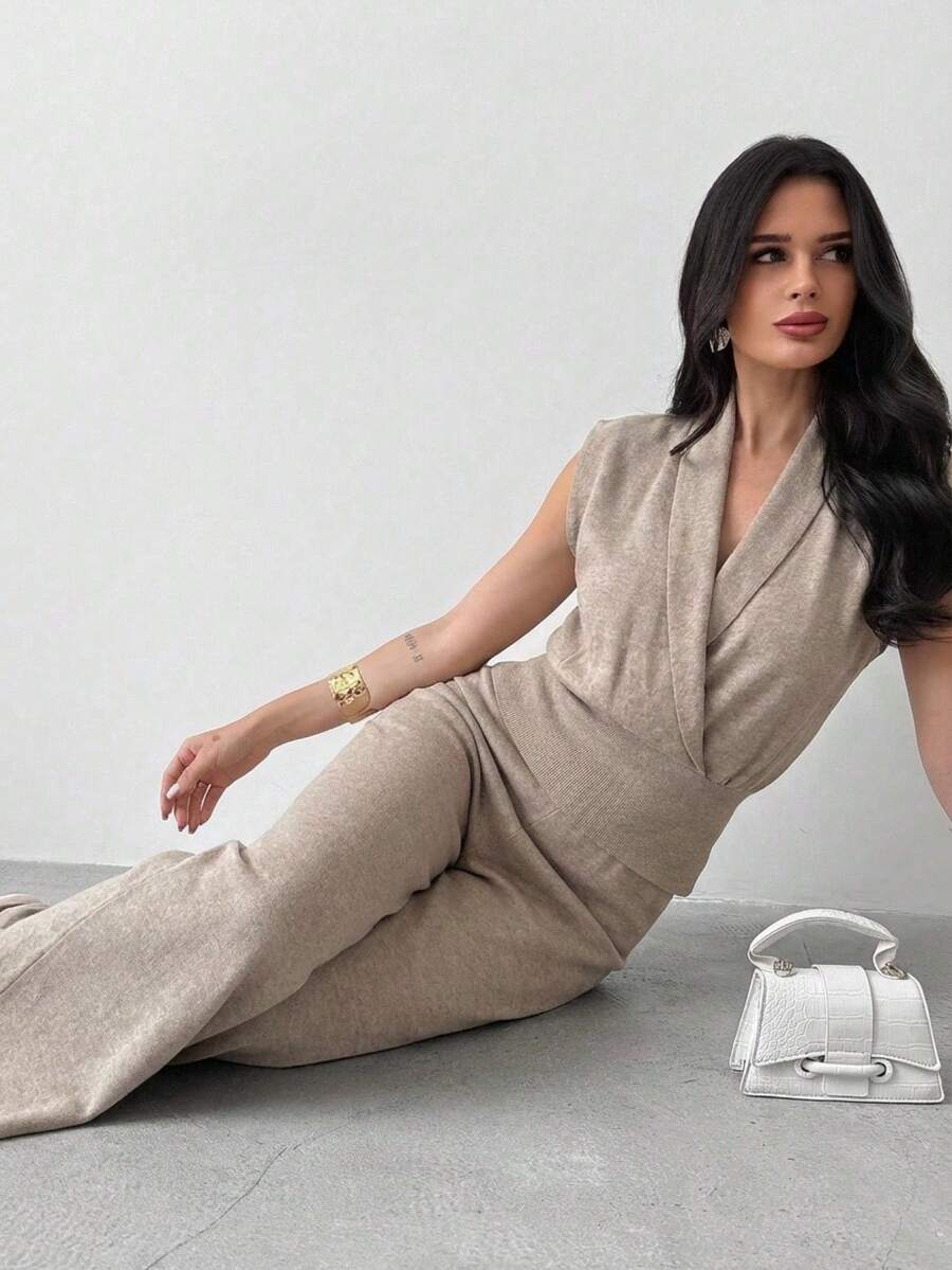 Firerie 女士休闲复古褶皱无袖T恤和阔腿裤套装，日常穿着完美之选 / 燕麦色 / 女士休闲套装 / 女士休闲装 / 复古通勤套装